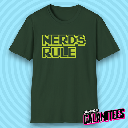 Nerds Rule 8-Bit Pixel Text 80s Retro Style Geek T-Shirt